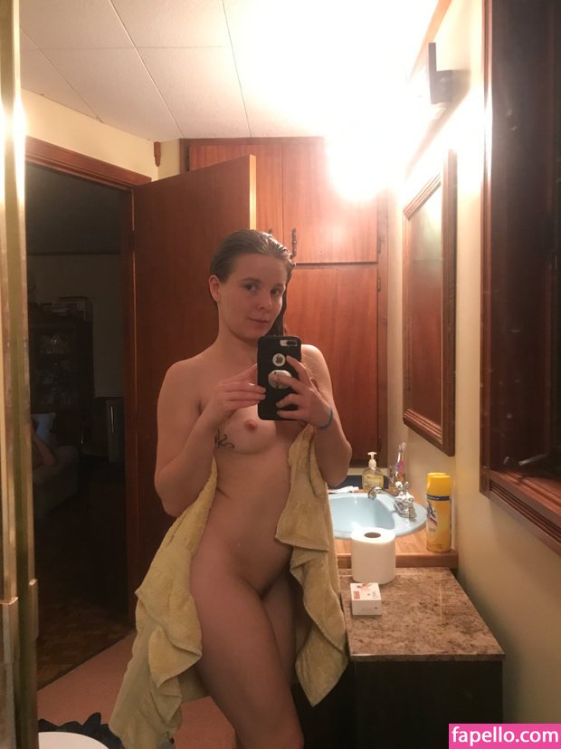 Bushy Jenna citrus - Porn Videos & Photos - EroMe
