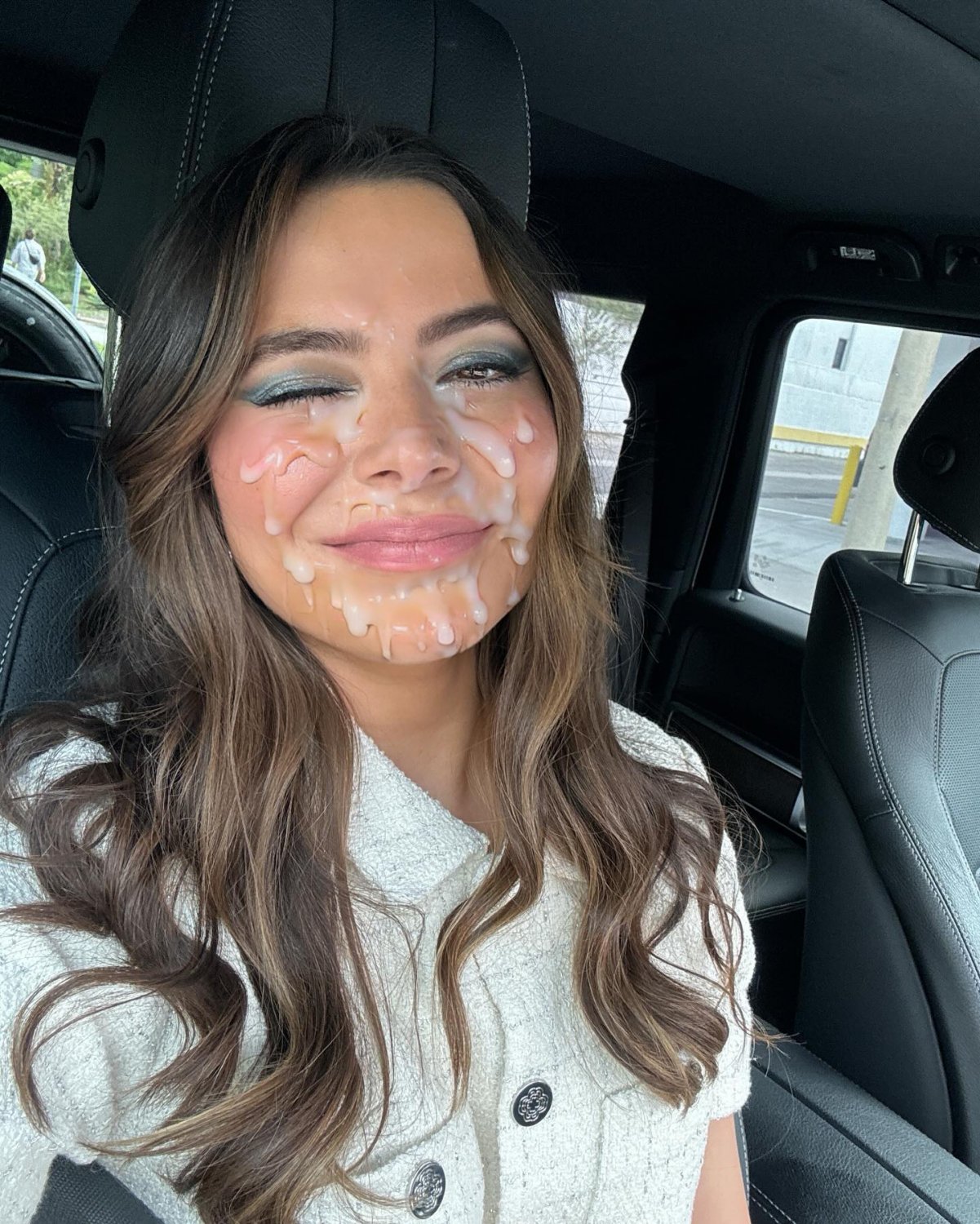 Miranda Cosgrove (iCarly) Cum Facial Fakes - Porn - EroMe