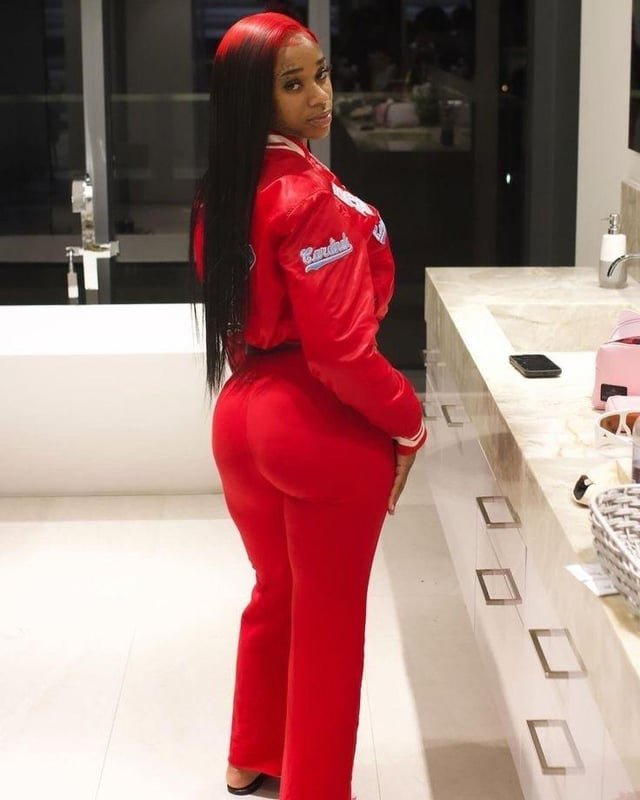 She done moved up to my No. 1 NutBuster spot 🥜🥜🥜💃🏾 #sFwM83lC