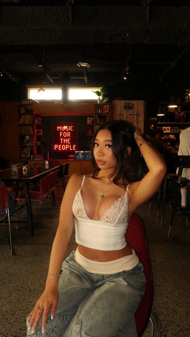 Sexy busty ABG teen Kathy #DbNPHl0D